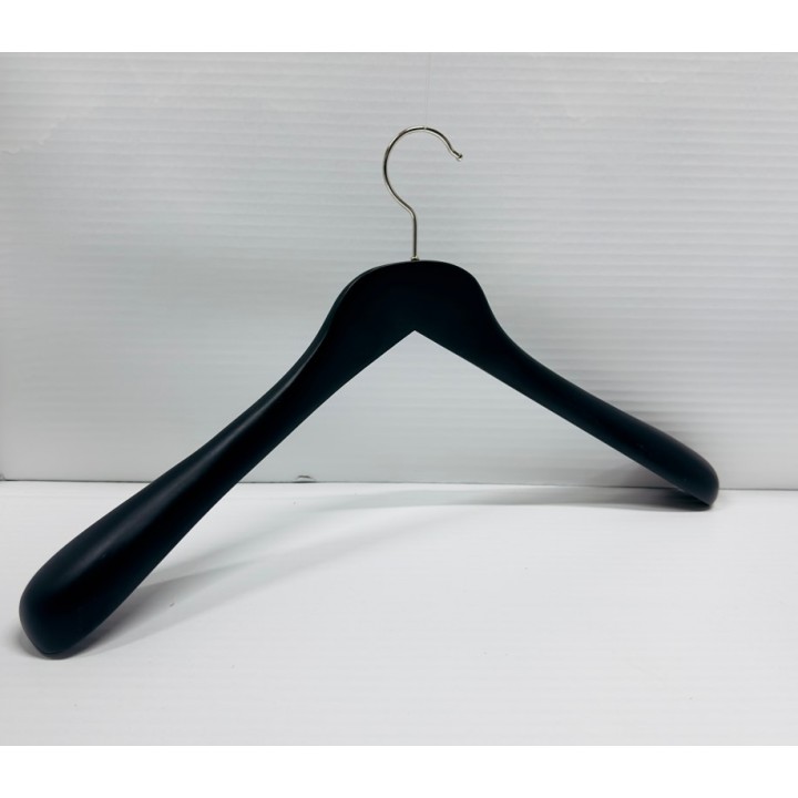 NA 4555                 45CM 45,5.5 - WOODEN HANGERS JACKET HANGERS