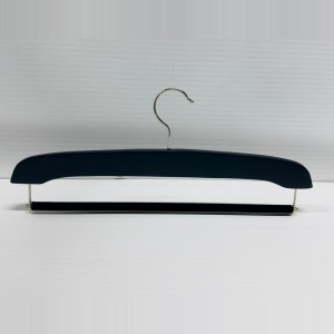 WOODEN HANGERS TROUSERS-SKIRT HANGERS NA P600BT           BLACK 40,1.4