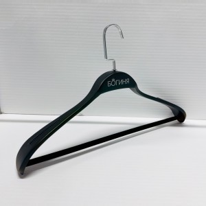 ДЕРЕВЯННЫЕ  ВЕШАЛКИ ВЕШАЛКИ ДЛЯ КУРТОК B 105B                     44CM 44.4,5